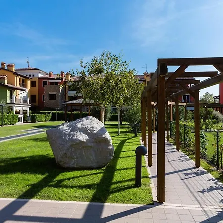 Lucy Apartment Sirmione